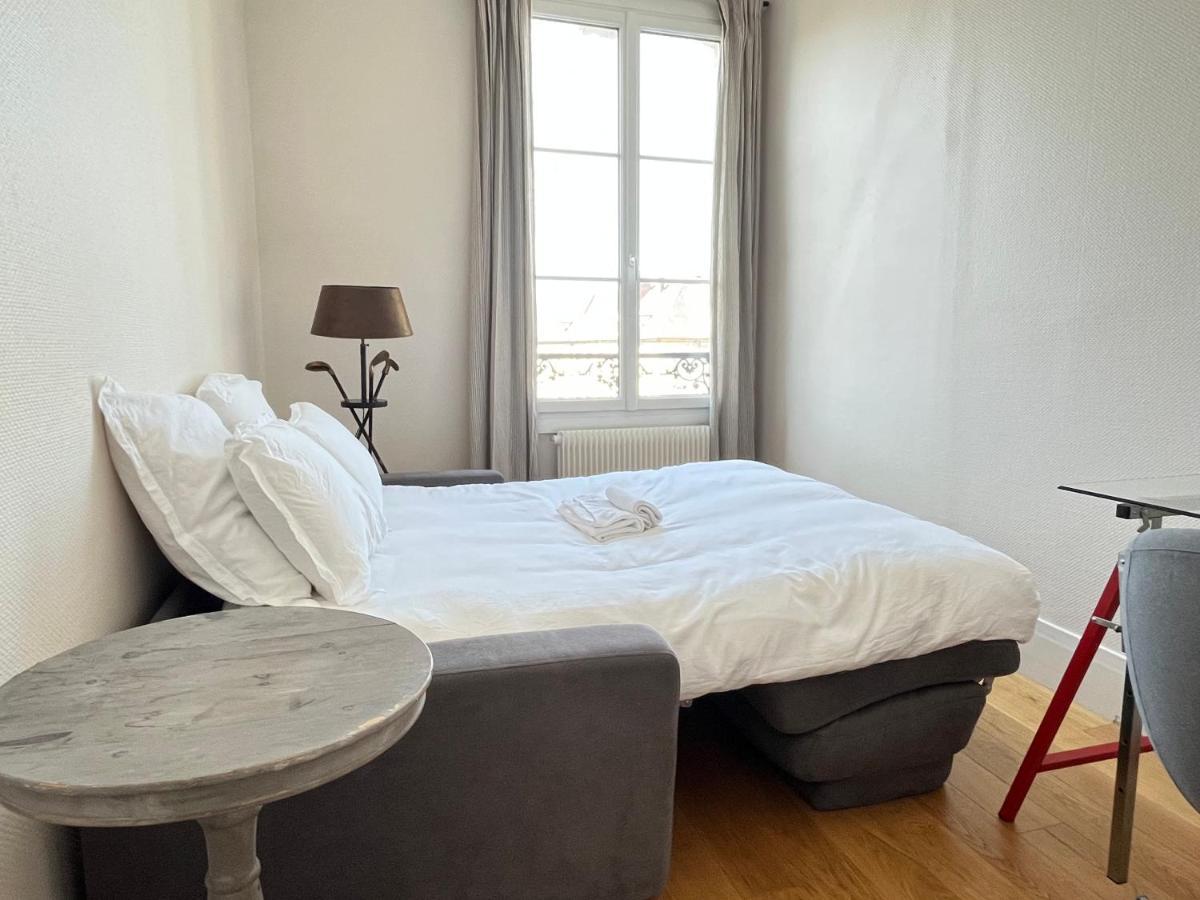 Appartement Exceptionnel En Ultra Centre Ville كومبيينْيِ المظهر الخارجي الصورة